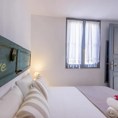 Ble Oneiro Crystal فيلة آداماس