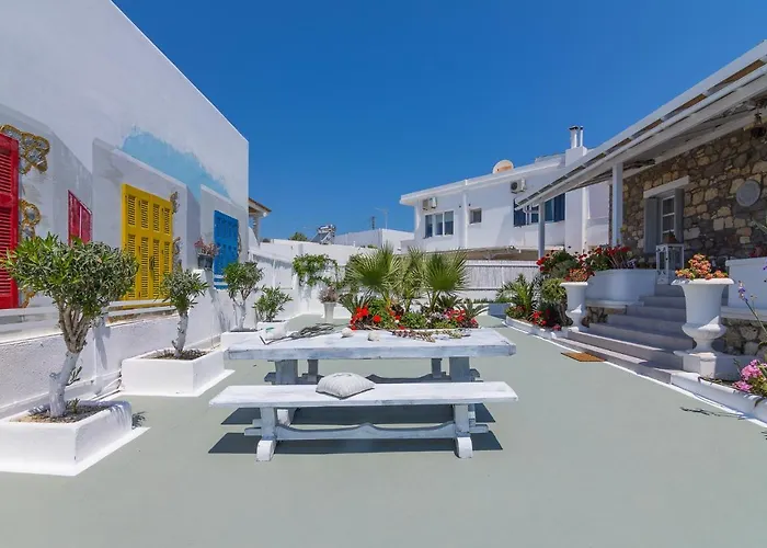 Ble Oneiro Crystal Villa Adamantas (Milos)