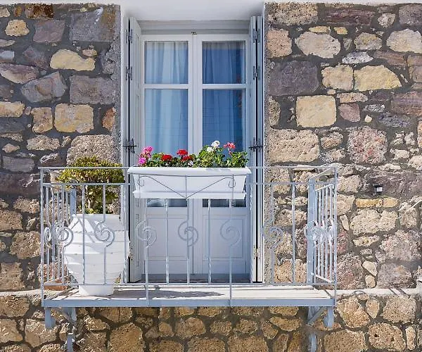 Ble Oneiro Crystal Villa Adamantas (Milos)