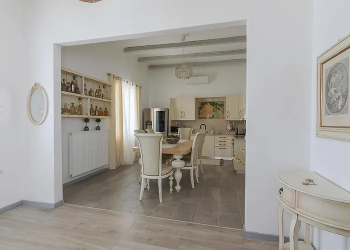 Ble Oneiro Crystal * Adamantas (Milos)