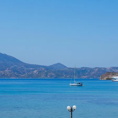 Ble Oneiro Crystal Villa *