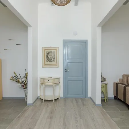 Ble Oneiro Crystal Villa *