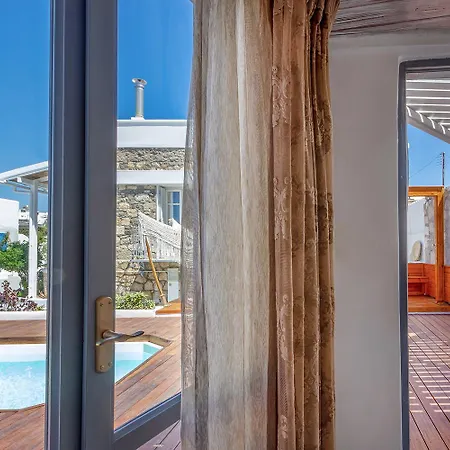 Villa Ble Oneiro Crystal Adamantas (Milos)