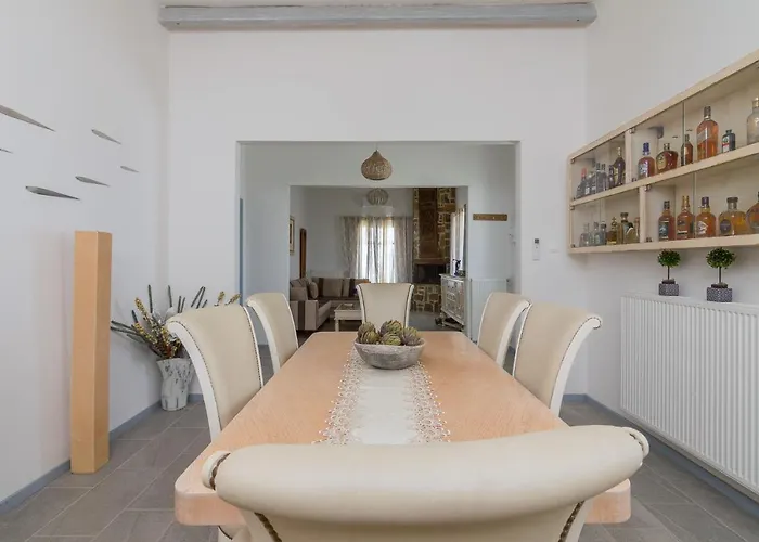 Villa Ble Oneiro Crystal *