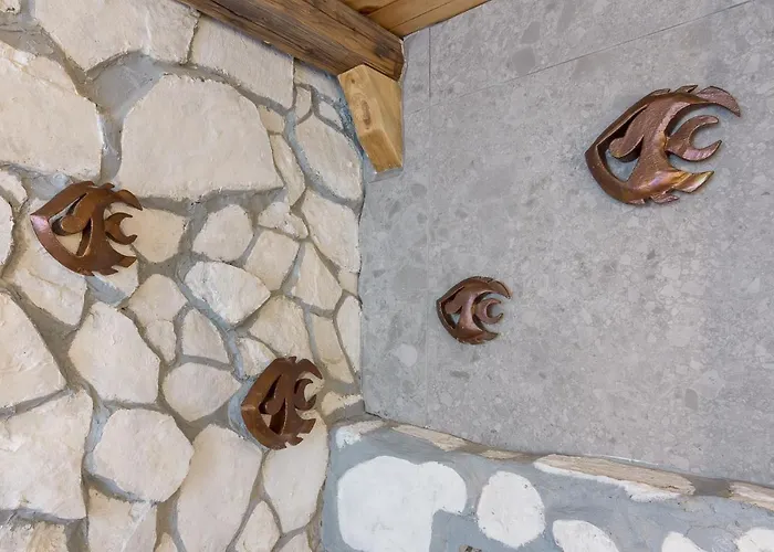 Ble Oneiro Crystal Villa