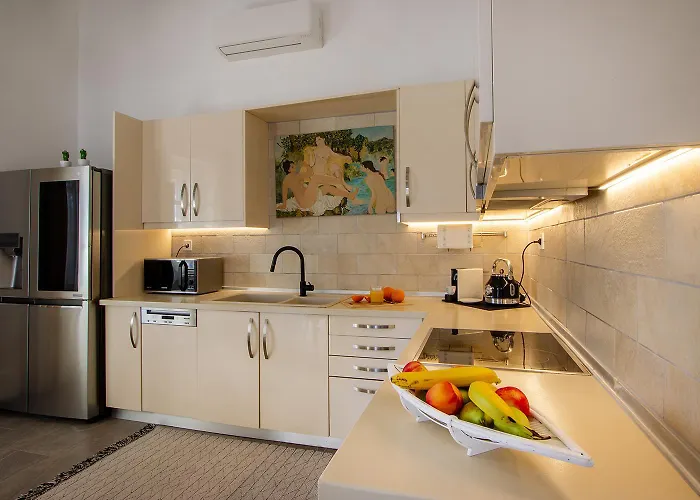 Ble Oneiro Crystal Villa